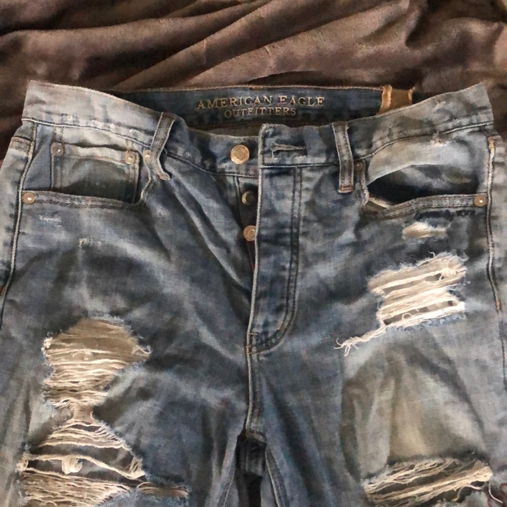 Size 8 extra long AE mom jeans
